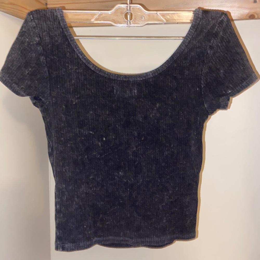 Crop tee - Picture 2 of 2